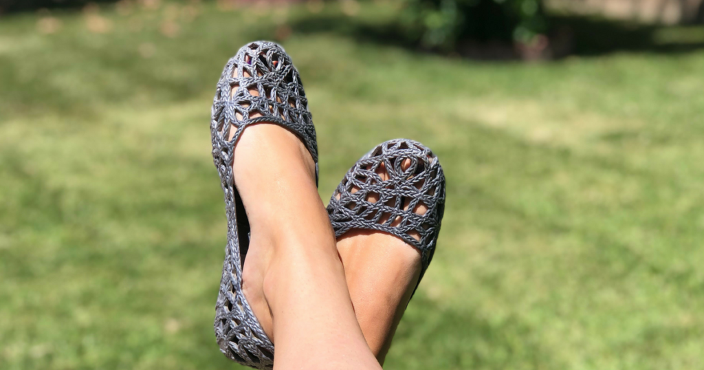 Uitgaven voorkomen druiven The Perfect Shoe For EVERY Mom | Mox Shoes + {DISCOUNT CODE}