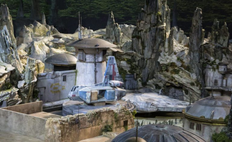 5 Helpful Star Wars: Galaxy’s Edge Tips For Disneyland
