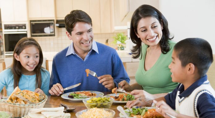 The Lost Art Of The Family Dinner Family Dinner Time
