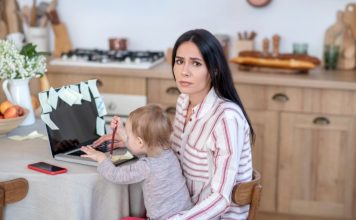 To My Kid-Free Peers: Please Give Parents Some Grace Right Now