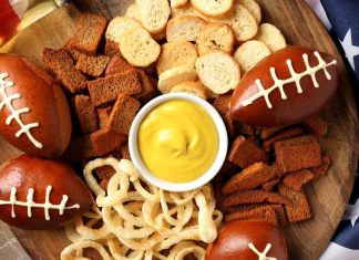 10 Tips For Throwing The Best Football Party This Sunday