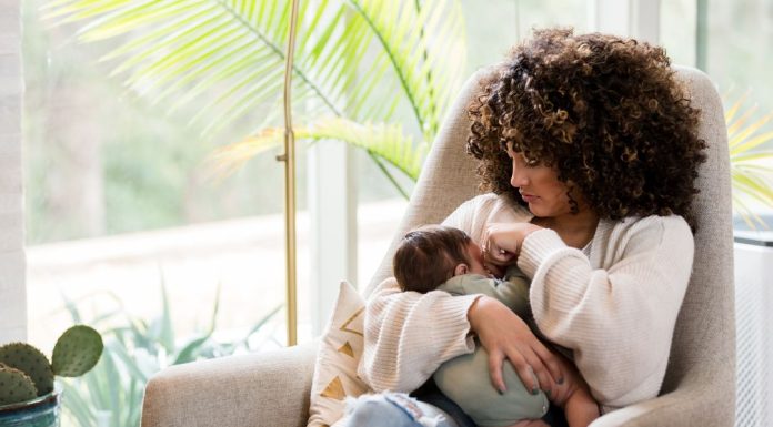 5 Helpful Tips To Maintaining Your Breastmilk Supply