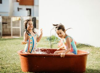 4 Simple Ways To Keep Young Minds Active This Summer